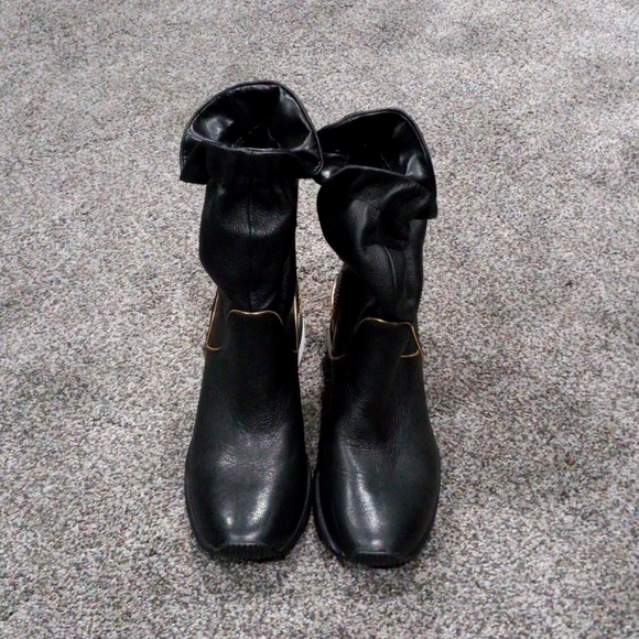 Michael By Michael Kors Boot Sneaker - Picture 5 of 8